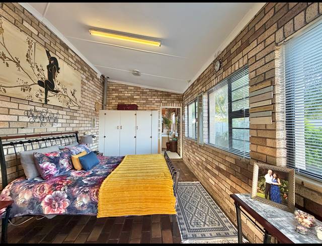 4 BEDROOM HOUSE FOR SALE IN KABELJAUWS